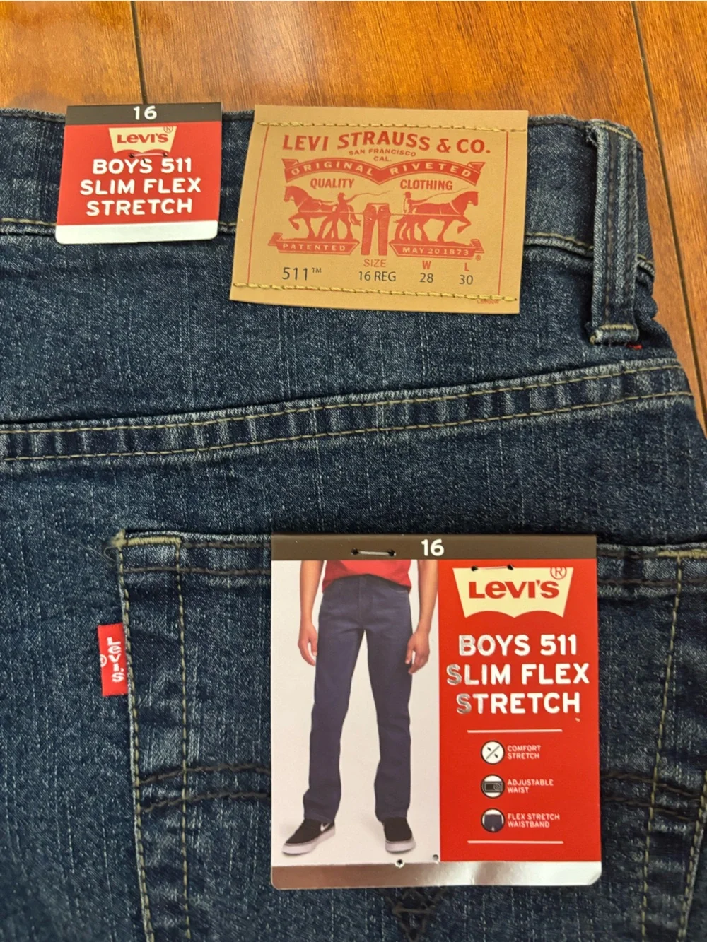 Levi's  Men's Jeans - Deep Blue Denim